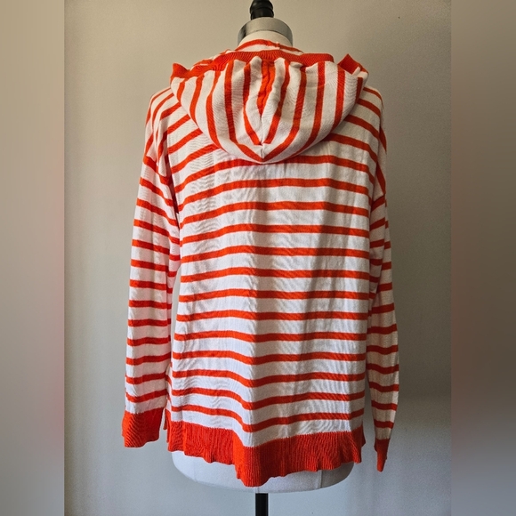 MICHAEL KORS Striped Orange and White Hooded Sweater With Gold Chain. Medium - Picture 7 of 13